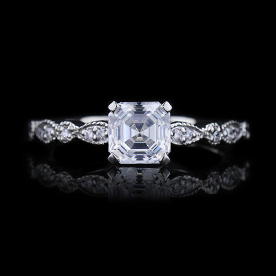 | REF : SA1007 | 0.88ct DIAMOND ENGAGEMENT RING